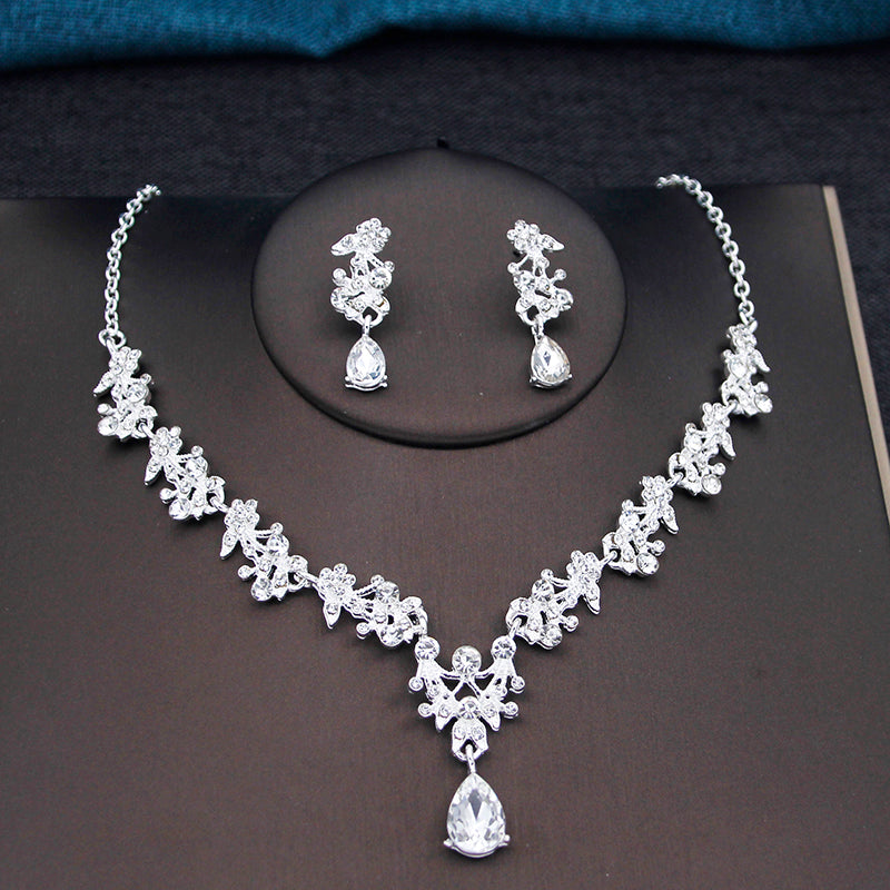Rosalina Necklace and Earring Set