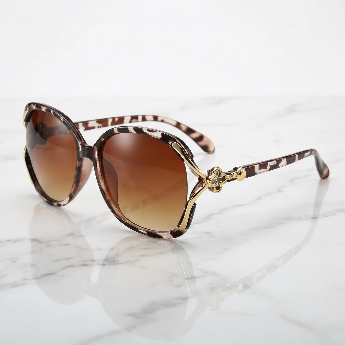 Rosewood Oversized Sunglasses